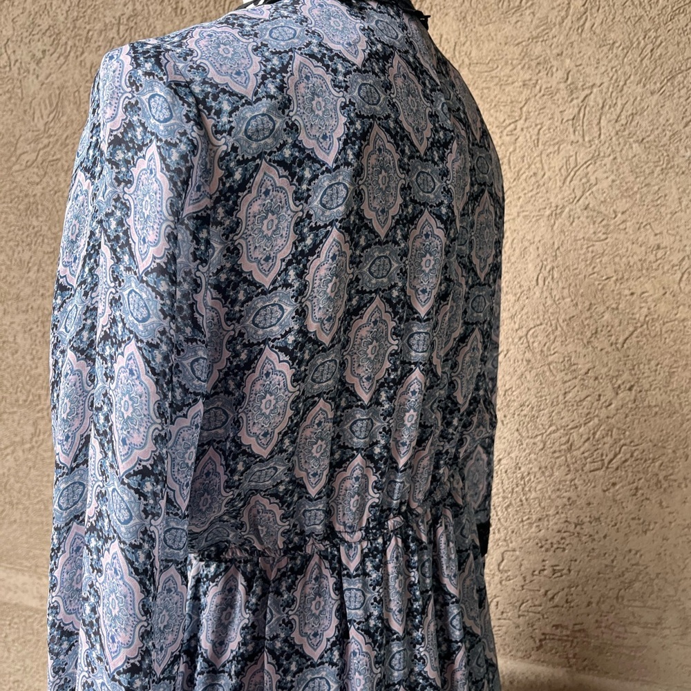 Kobi Halperin Blue and Black Lace Dress - Picture 6 of 9